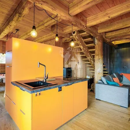 Grande Du Chalet